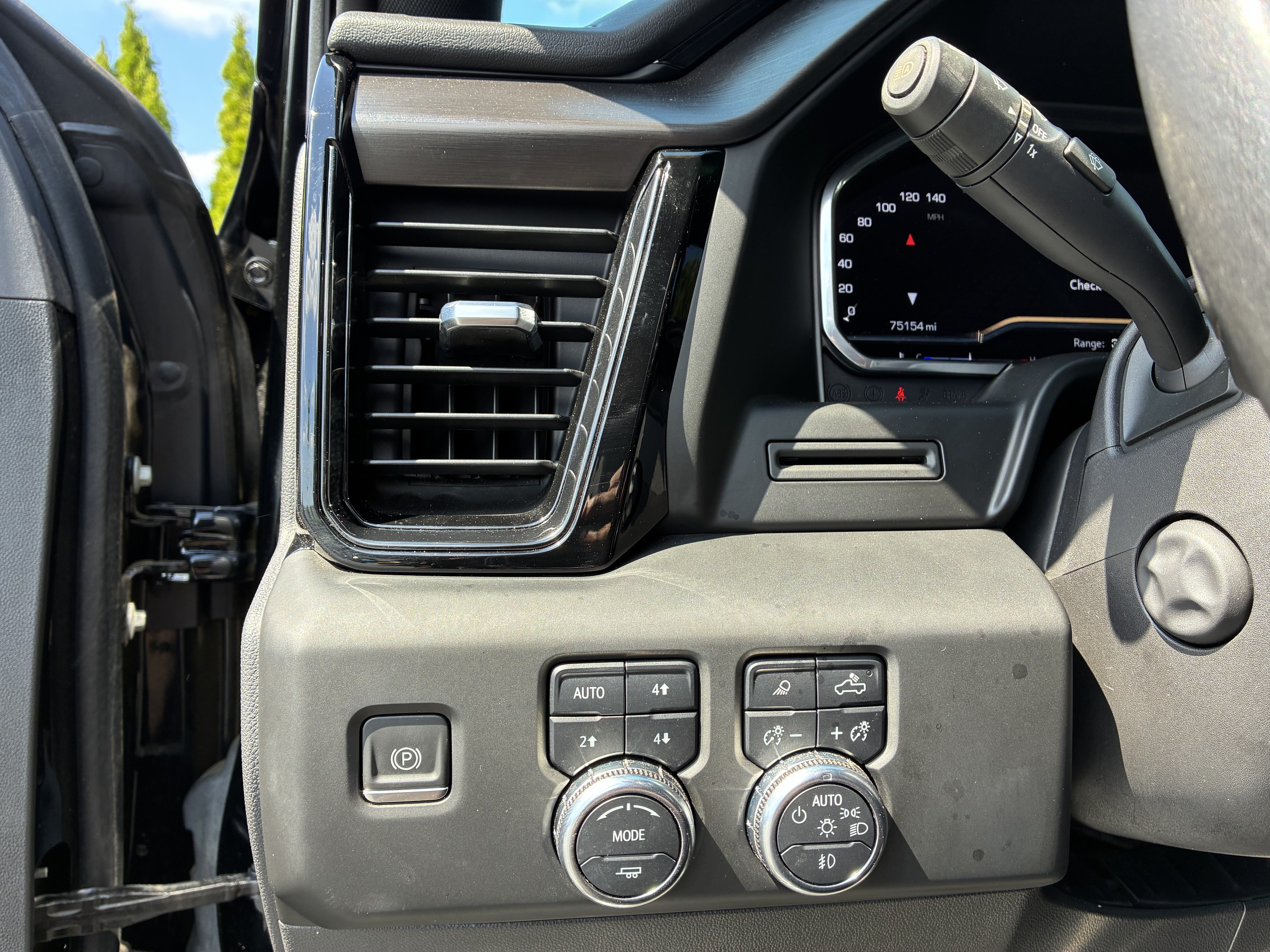 Used 2022 GMC Sierra 1500 AT4 AWD/4WD image 27