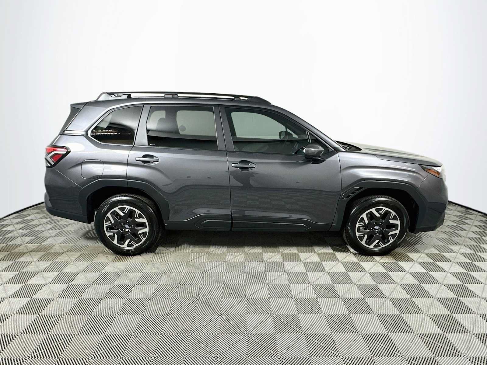 Certified 2026 Subaru Forester Premium AWD/4WD image 8