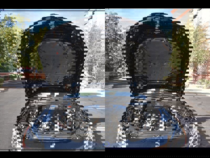 Used 2015 Mercedes-Benz SL 550 w/ Driver Assistance Package image 32