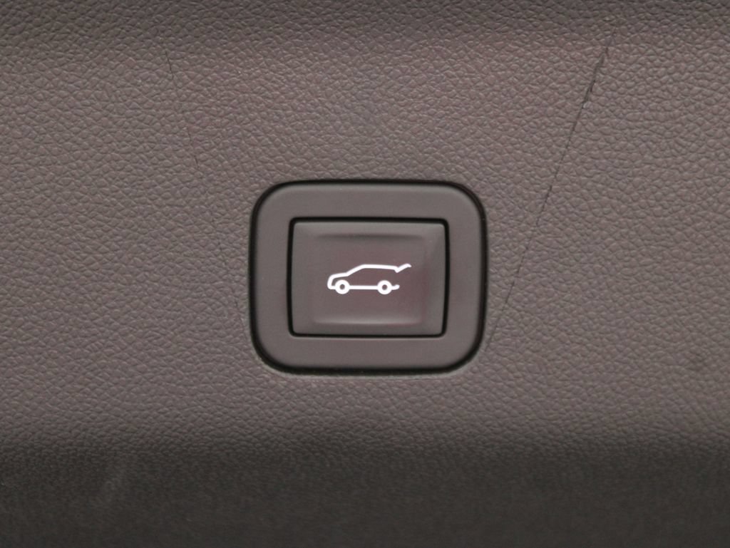 Used 2026 GMC Yukon AT4 Ultimate AWD/4WD image 54