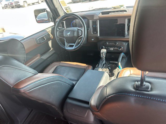 Used 2022 Ford Bronco Outer Banks AWD/4WD image 17