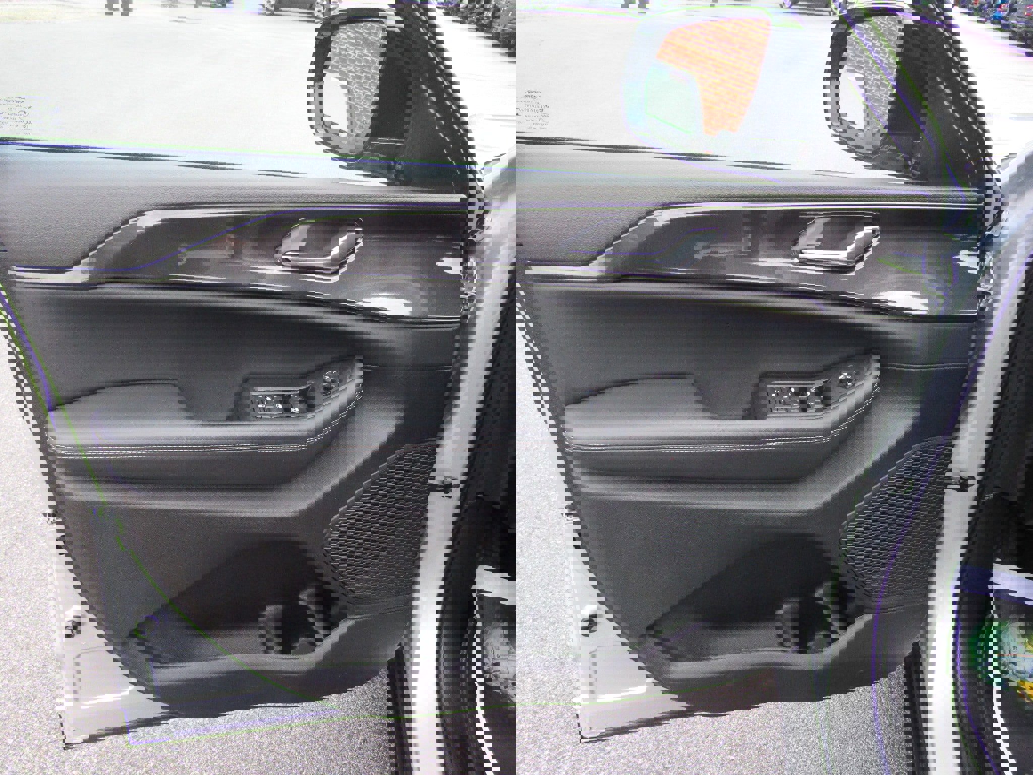 Used 2023 Jeep Grand Cherokee L Laredo image 17