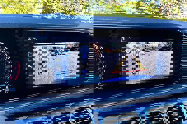 Certified 2025 Mercedes-Benz GLE 350 4MATIC image 17