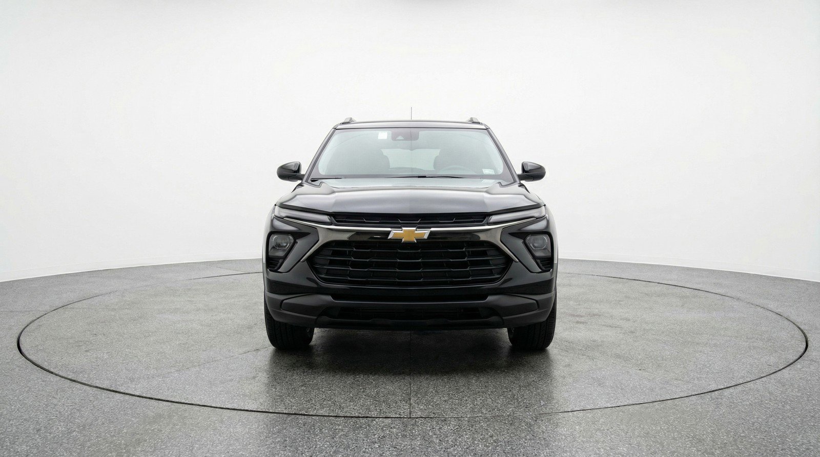 Used 2025 Chevrolet TrailBlazer LT FWD image 2