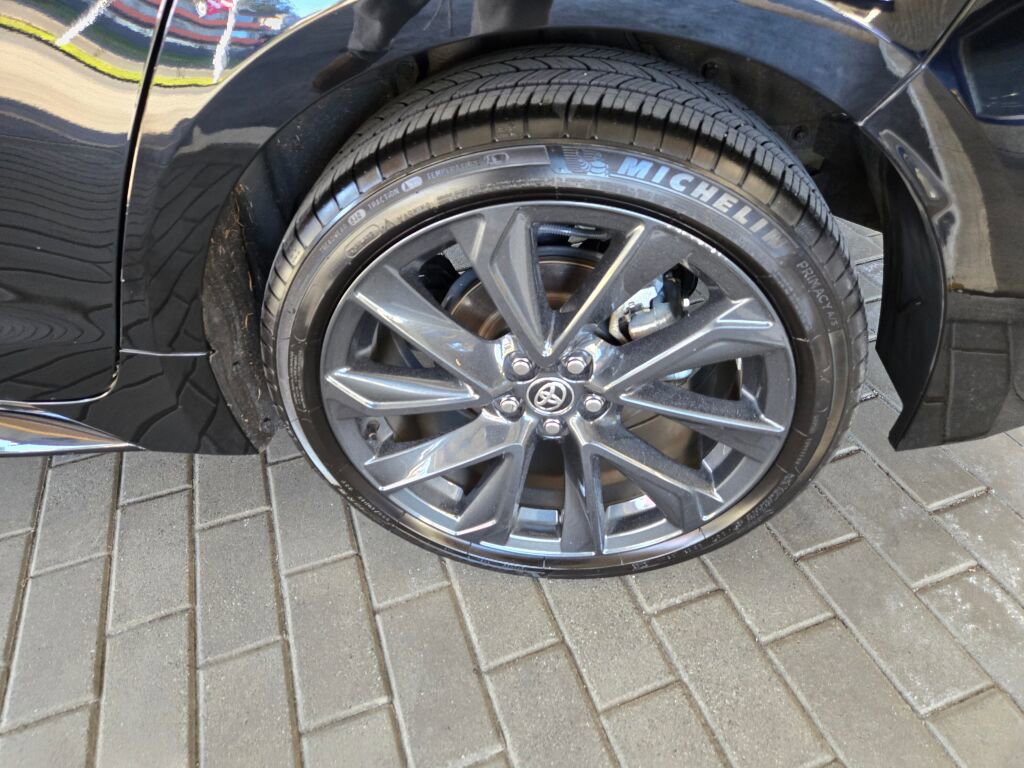 Used 2024 Toyota Corolla XSE image 9