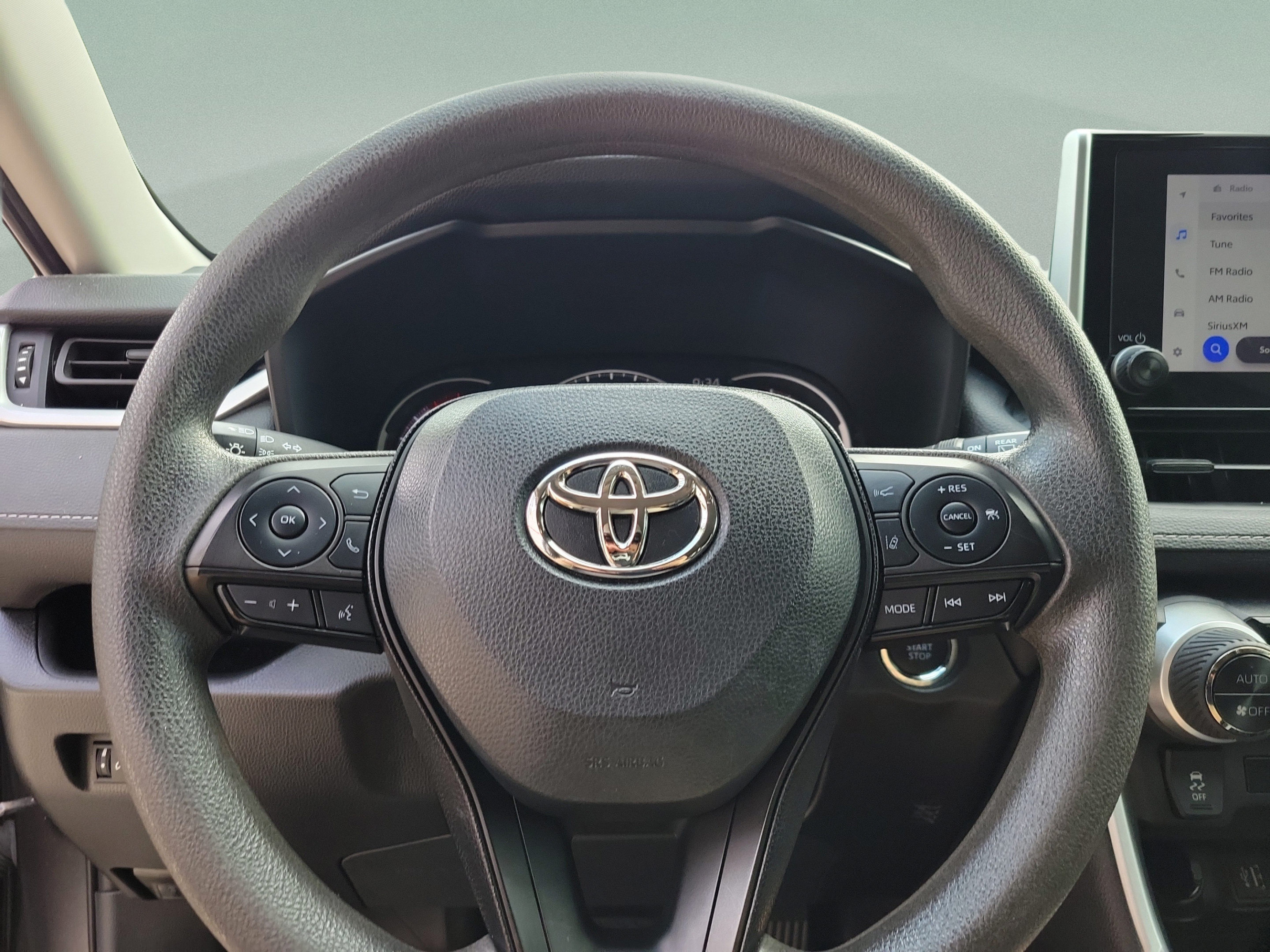 Certified 2024 Toyota RAV4 XLE AWD/4WD image 13