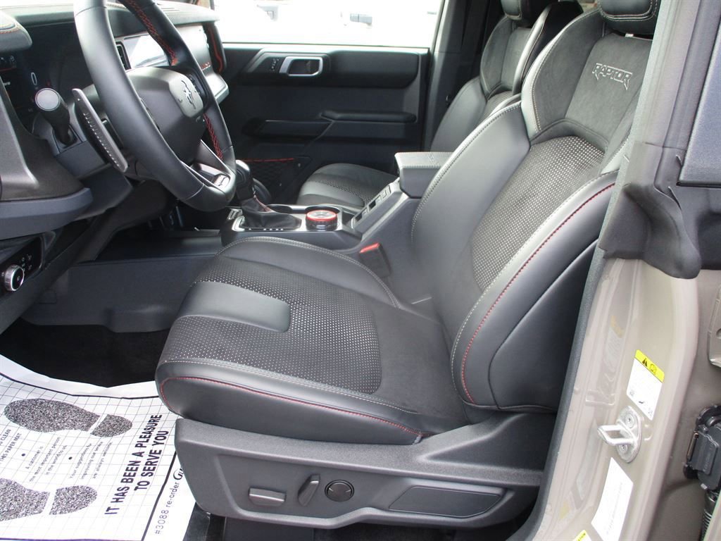 New 2025 Ford Bronco Raptor image 9