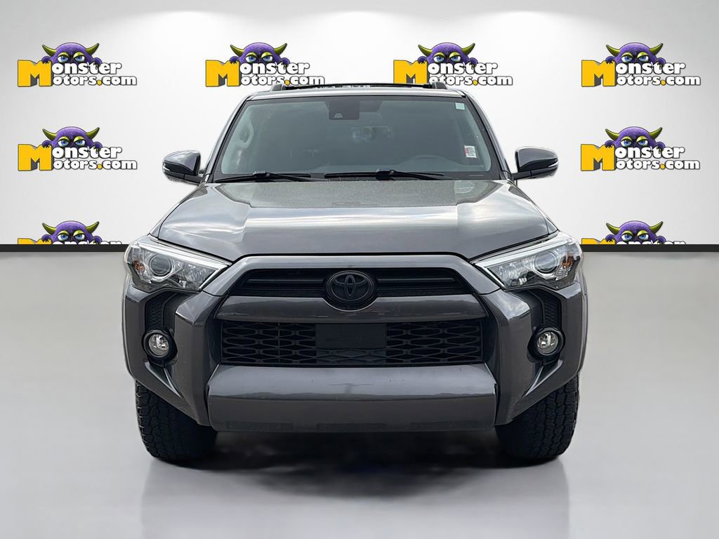 Used 2020 Toyota 4Runner SR5 Premium w/ Moonroof Package image 2