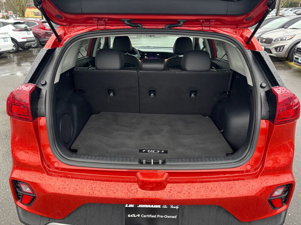 Certified 2021 Kia Niro Touring image 11