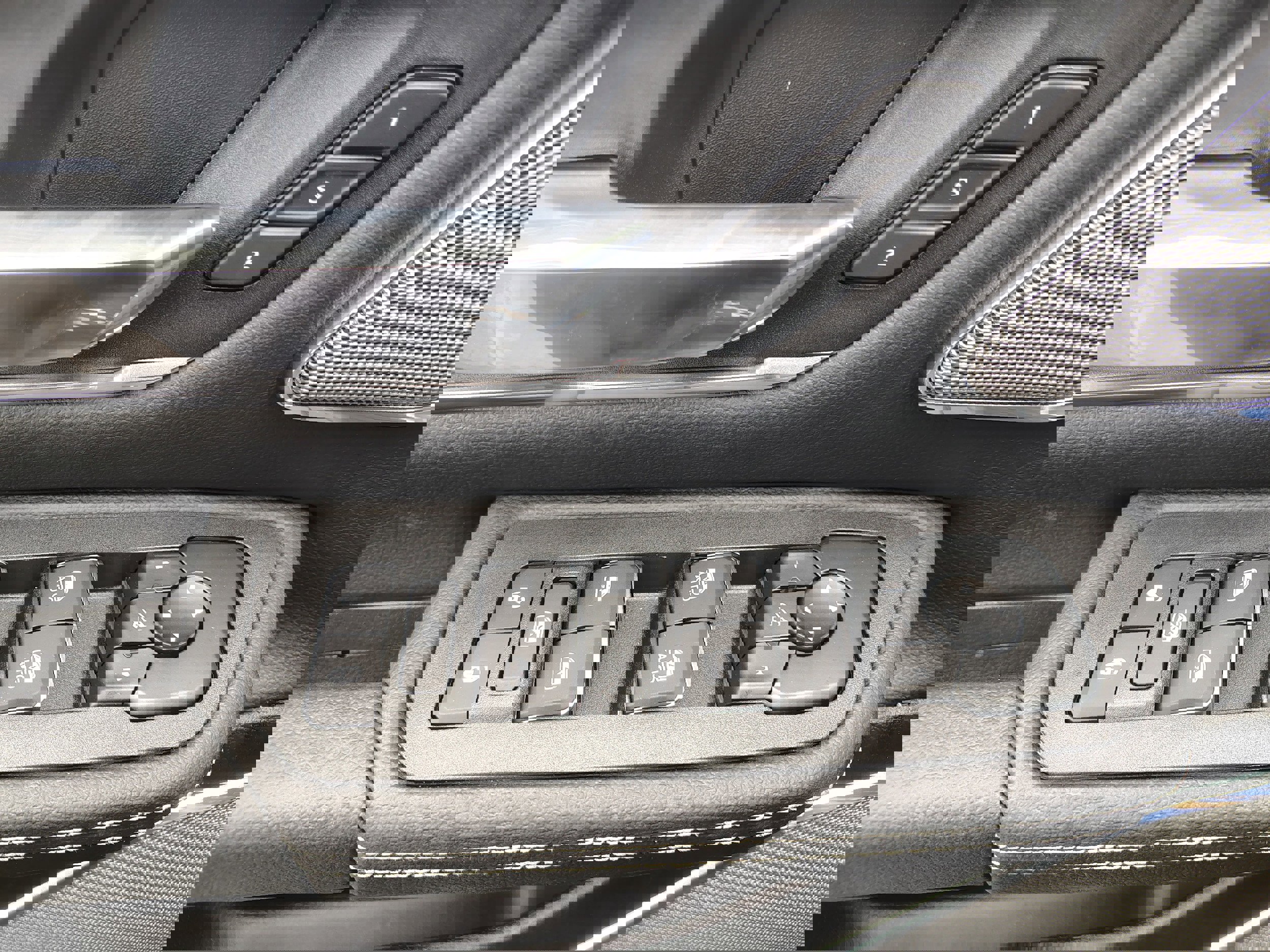 New 2026 RAM 1500 Laramie w/ Night Edition image 18