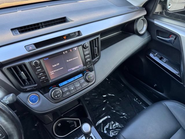 Used 2018 Toyota RAV4 Limited AWD/4WD image 24