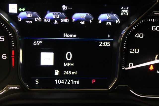 Used 2021 GMC Yukon Denali w/ Denali Premium Package AWD/4WD image 16