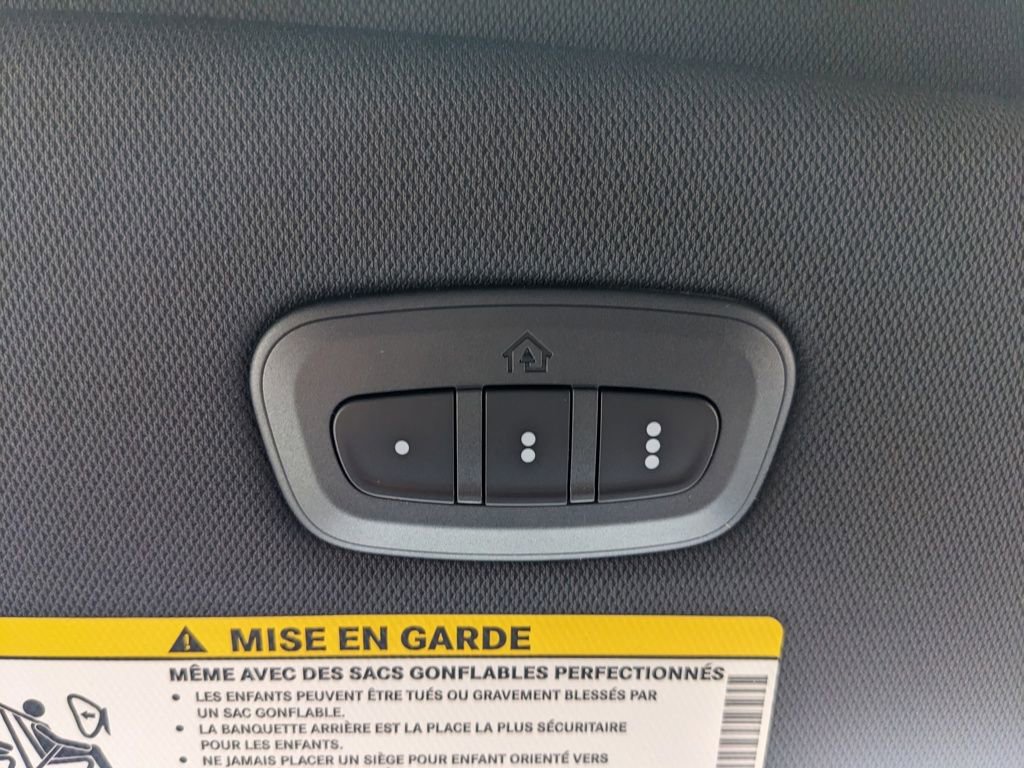 New 2026 Chrysler Pacifica Select w/ S Appearance Package image 58