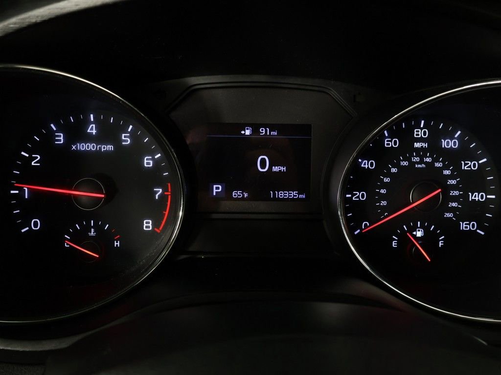 Used 2019 Kia Sedona EX FWD image 40