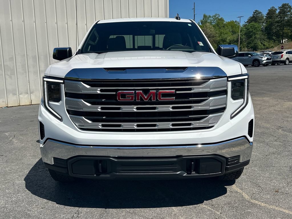 Used 2026 GMC Sierra 1500 SLE AWD/4WD image 3