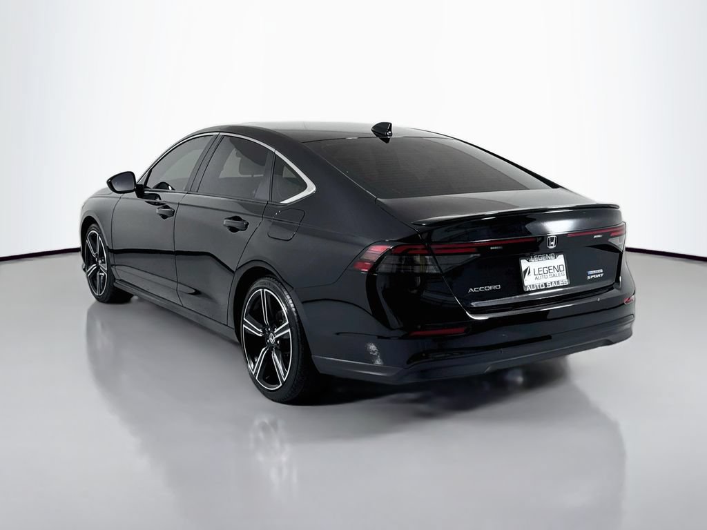 Used 2025 Honda Accord Sport image 7