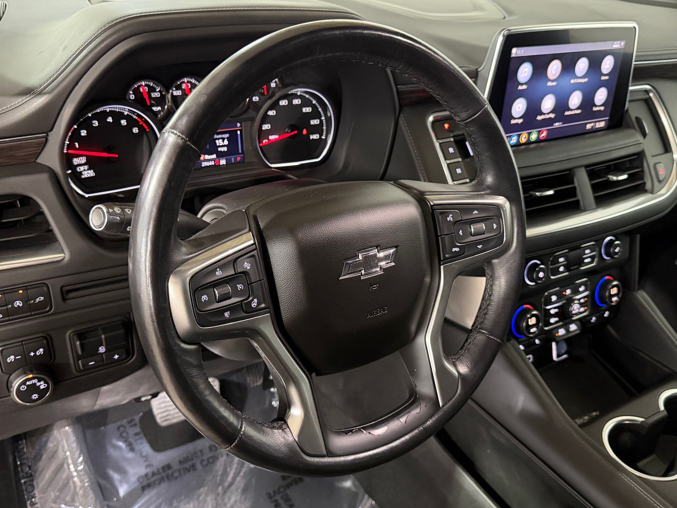 Used 2021 Chevrolet Tahoe Z71 w/ Z71 Signature Package AWD/4WD image 4