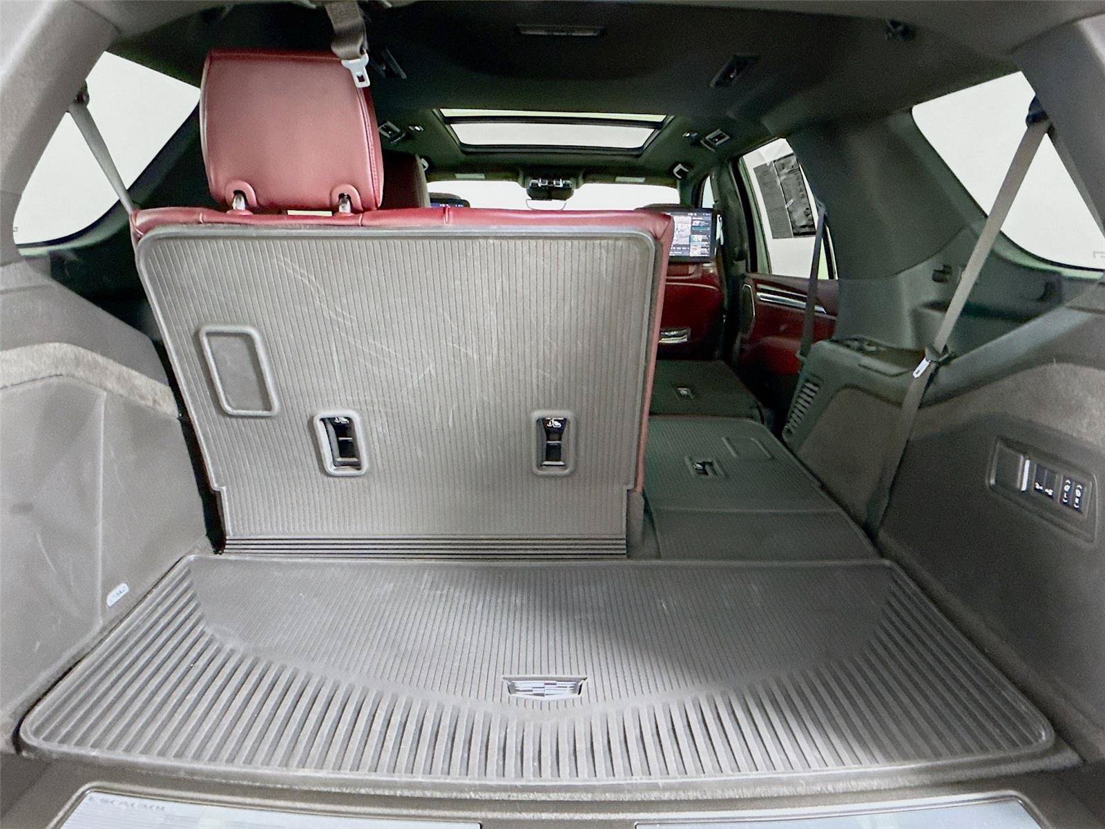 Used 2025 Cadillac Escalade Sport w/ Touring Package AWD/4WD image 22