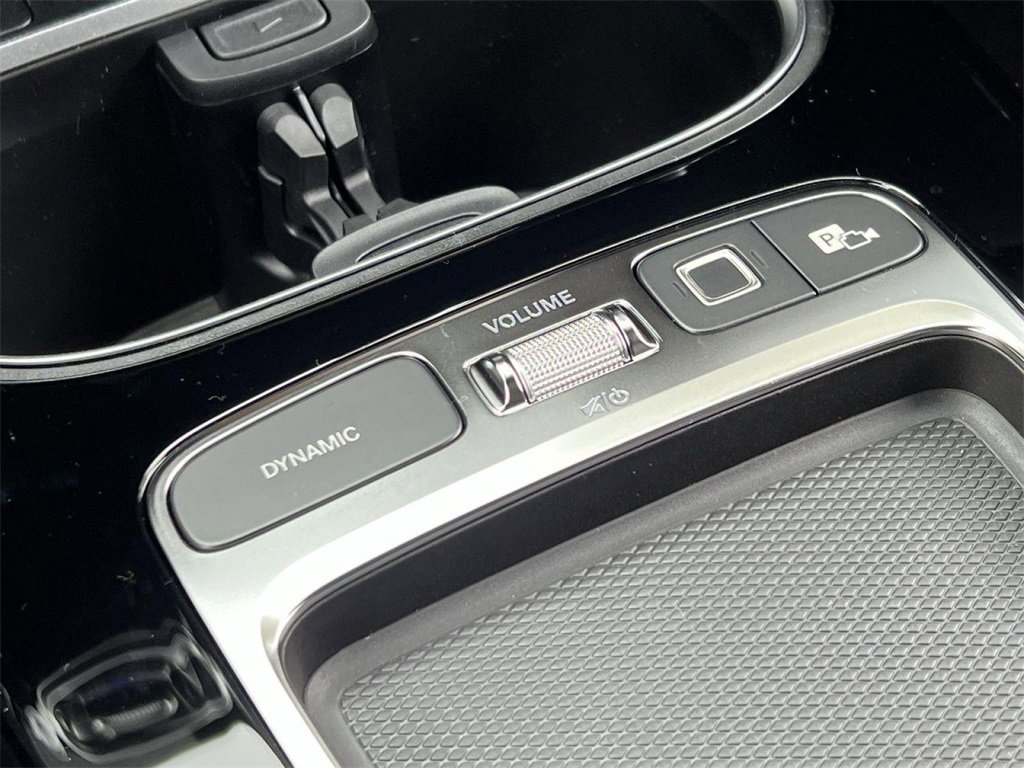 Certified 2025 Mercedes-Benz CLA 250 4MATIC image 31