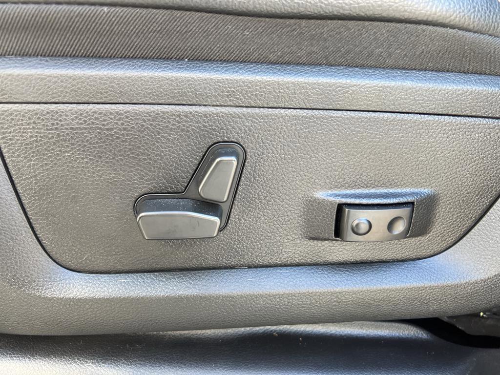 Used 2021 RAM 3500 Laramie image 23