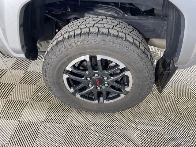 Used 2024 Toyota Tacoma TRD Sport AWD/4WD image 21