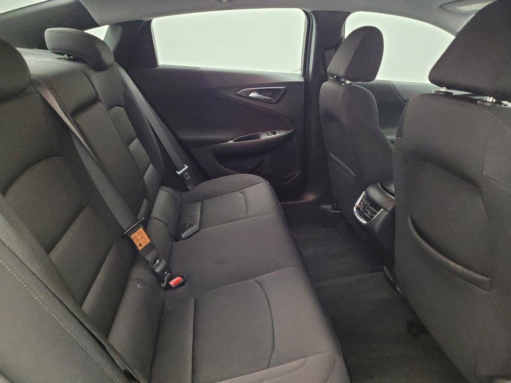 Used 2022 Chevrolet Malibu LT FWD image 19