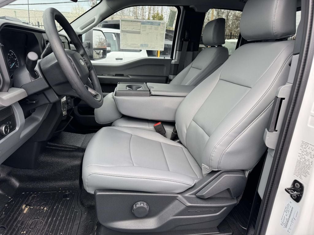 New 2026 Ford F350 XL w/ XL Chrome Package AWD/4WD image 11