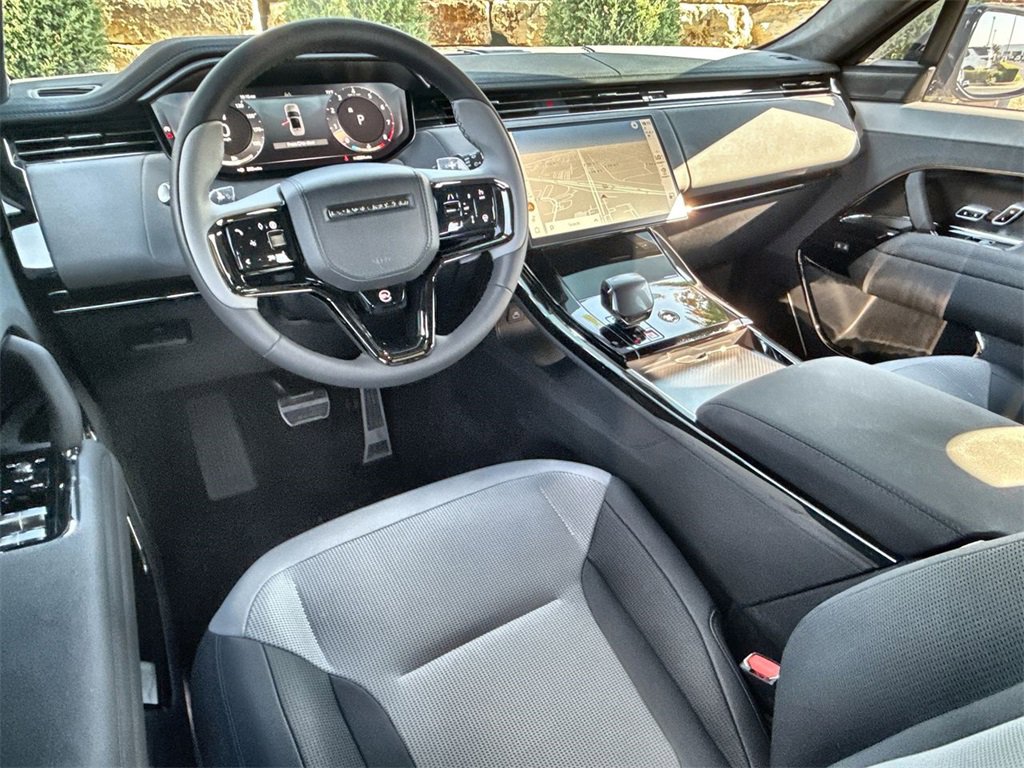 Used 2025 Land Rover Range Rover Sport SV Edition Two image 12