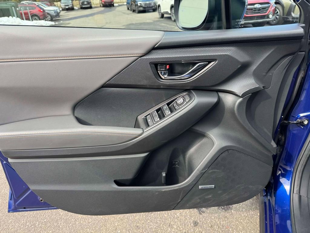 Certified 2024 Subaru Crosstrek 2.5i Limited w/ Crosstrek Mirror Package image 16