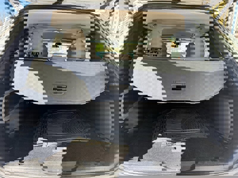 Used 2015 Jeep Cherokee Latitude w/ Comfort/Convenience Group image 22