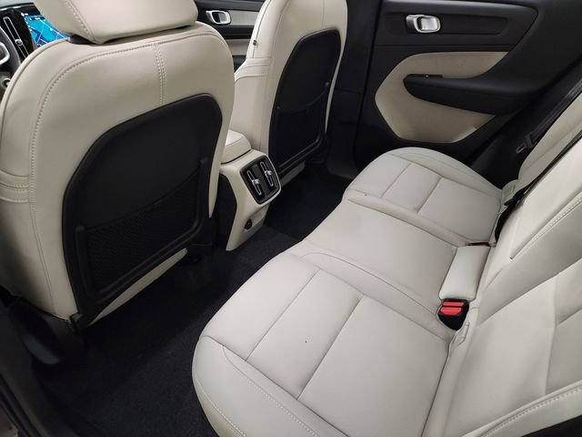 New 2026 Volvo XC40 B4 Plus w/ Protection Package Premier image 29