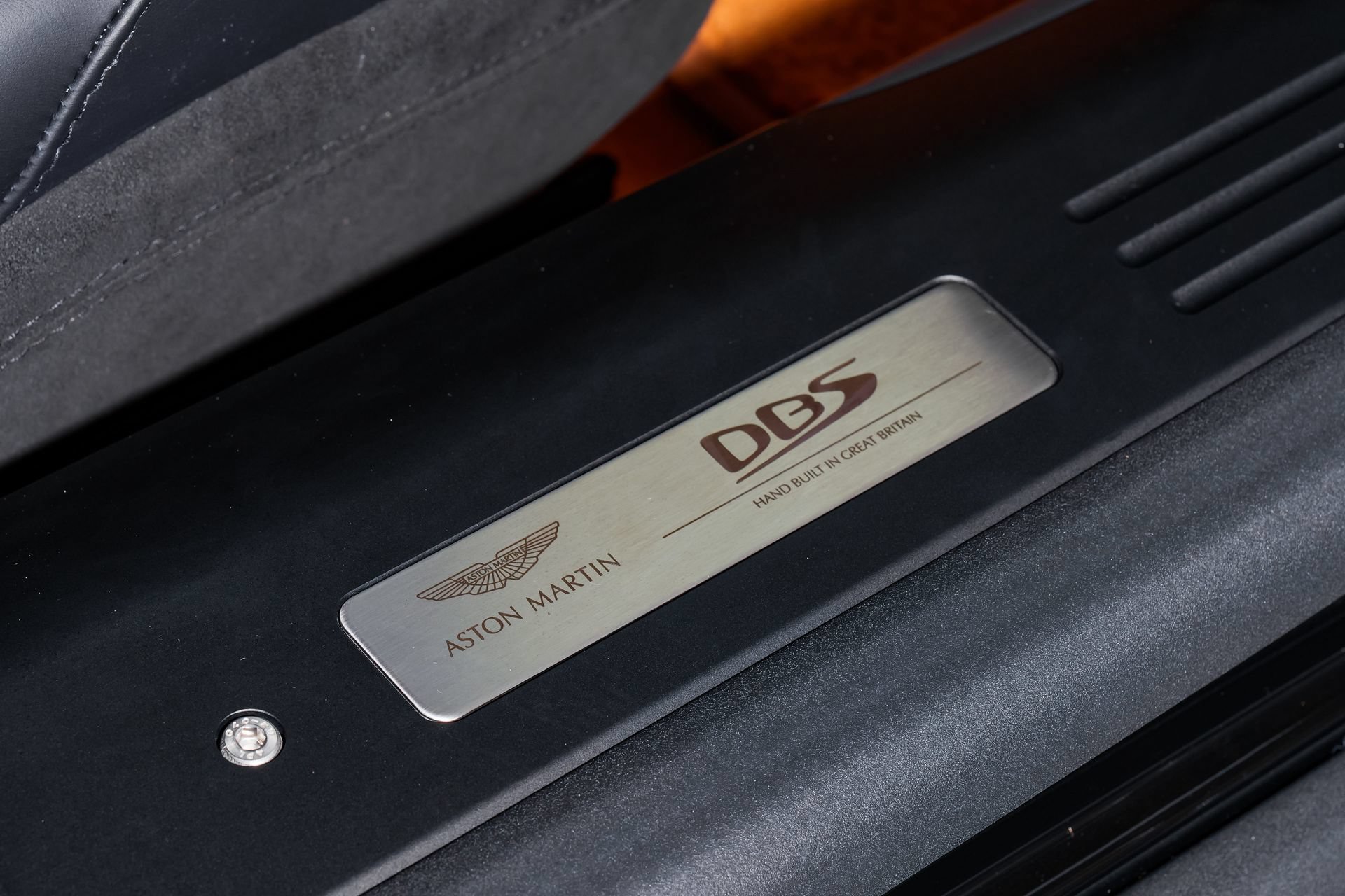 Used 2023 Aston Martin DBS Coupe RWD image 18