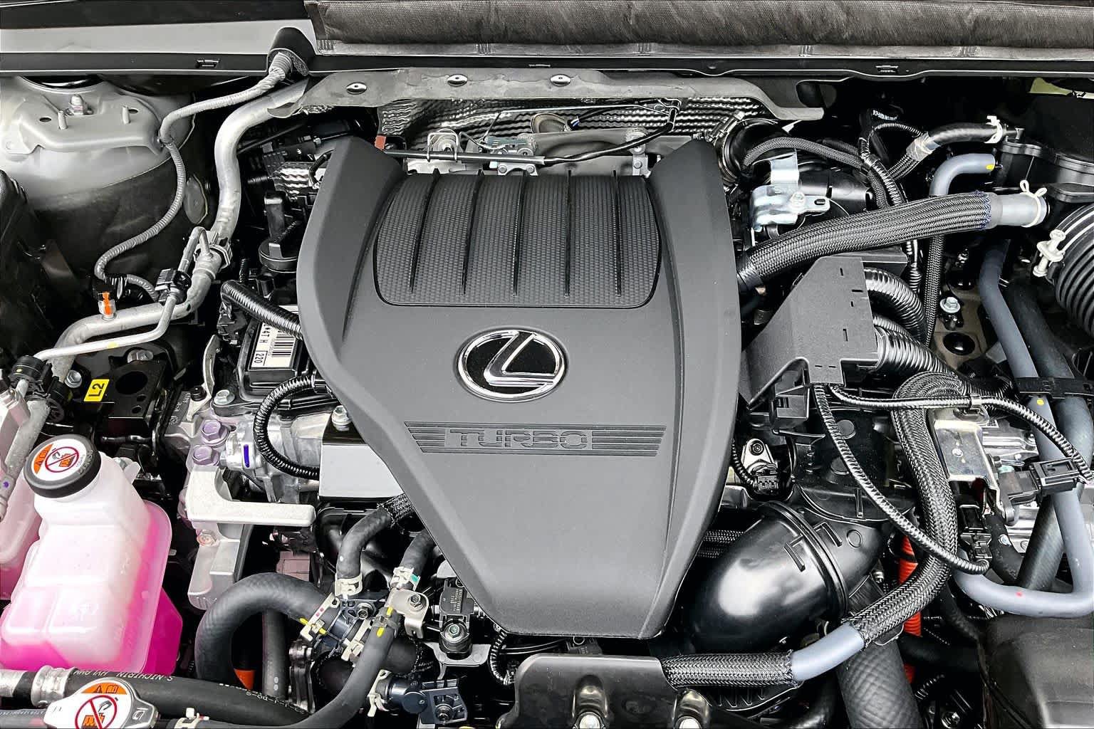 New 2026 Lexus RX 500h F Sport w/ Appearance Package AWD/4WD image 17