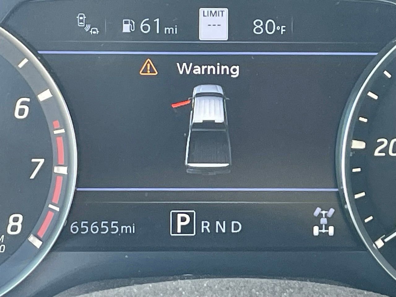 Used 2021 Nissan Titan Platinum Reserve w/ Moonroof Package AWD/4WD image 15