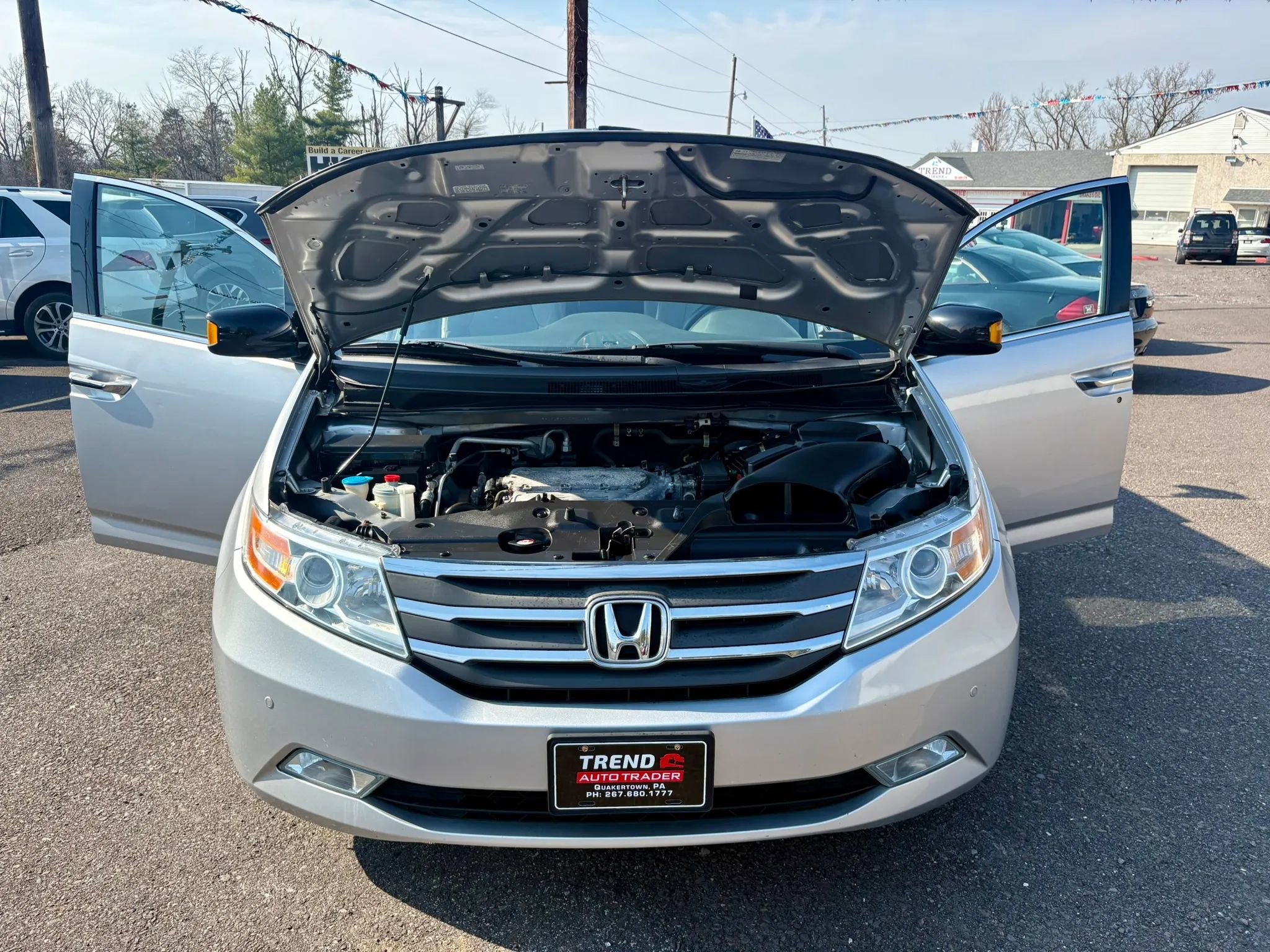 Used 2012 Honda Odyssey Touring image 9