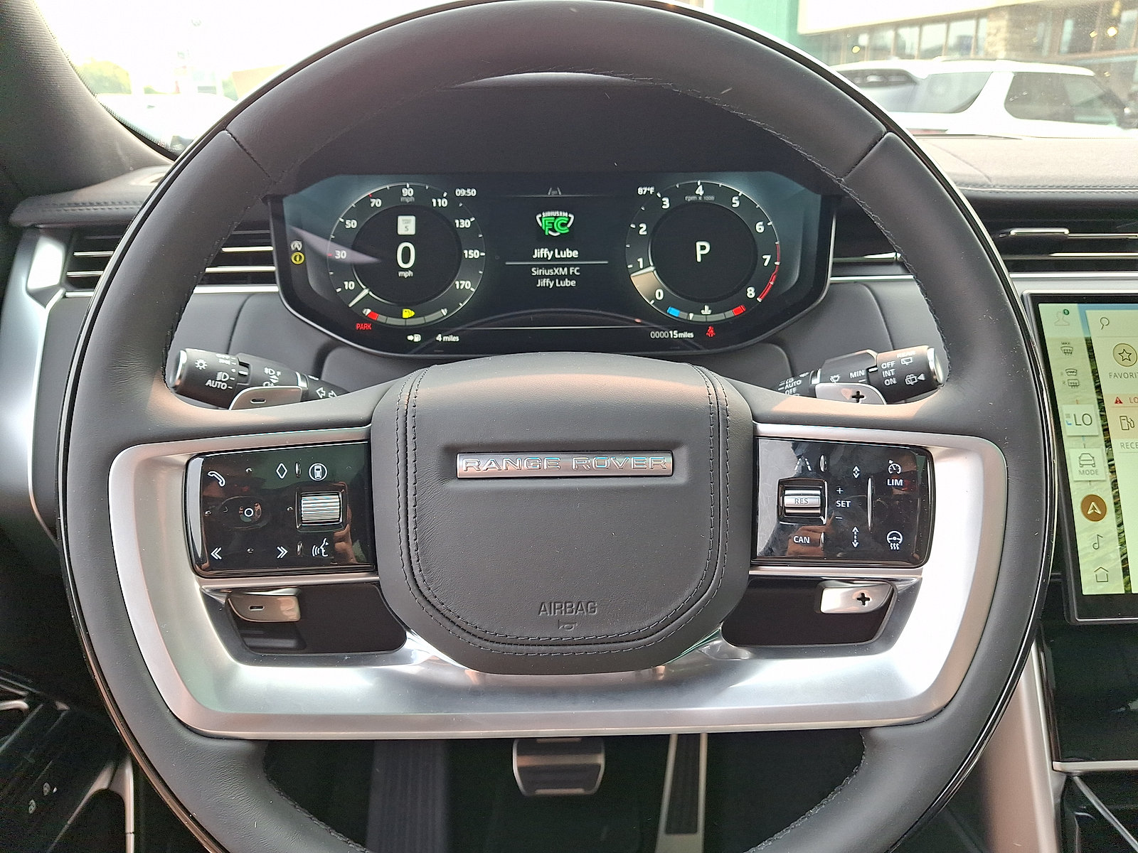 New 2026 Land Rover Range Rover Long Wheelbase SE AWD/4WD image 5