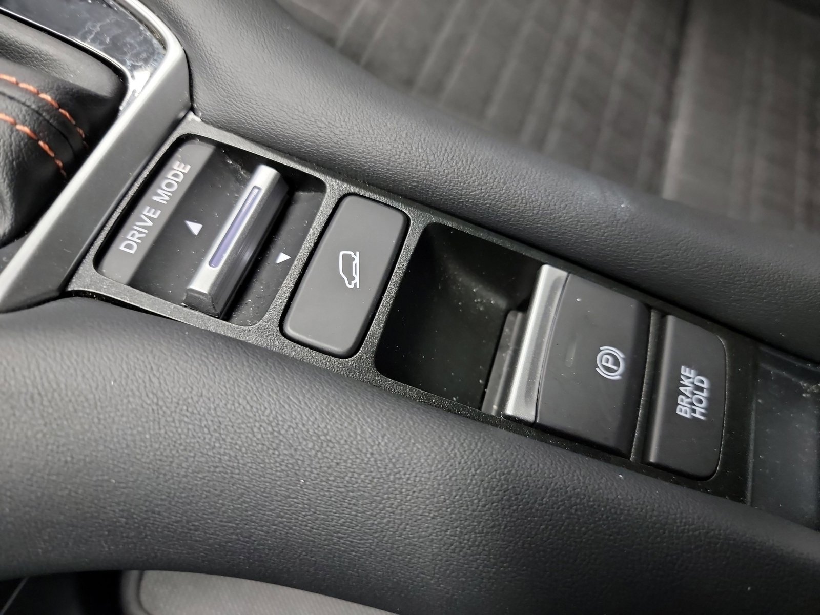 Certified 2024 Honda HR-V Sport image 33