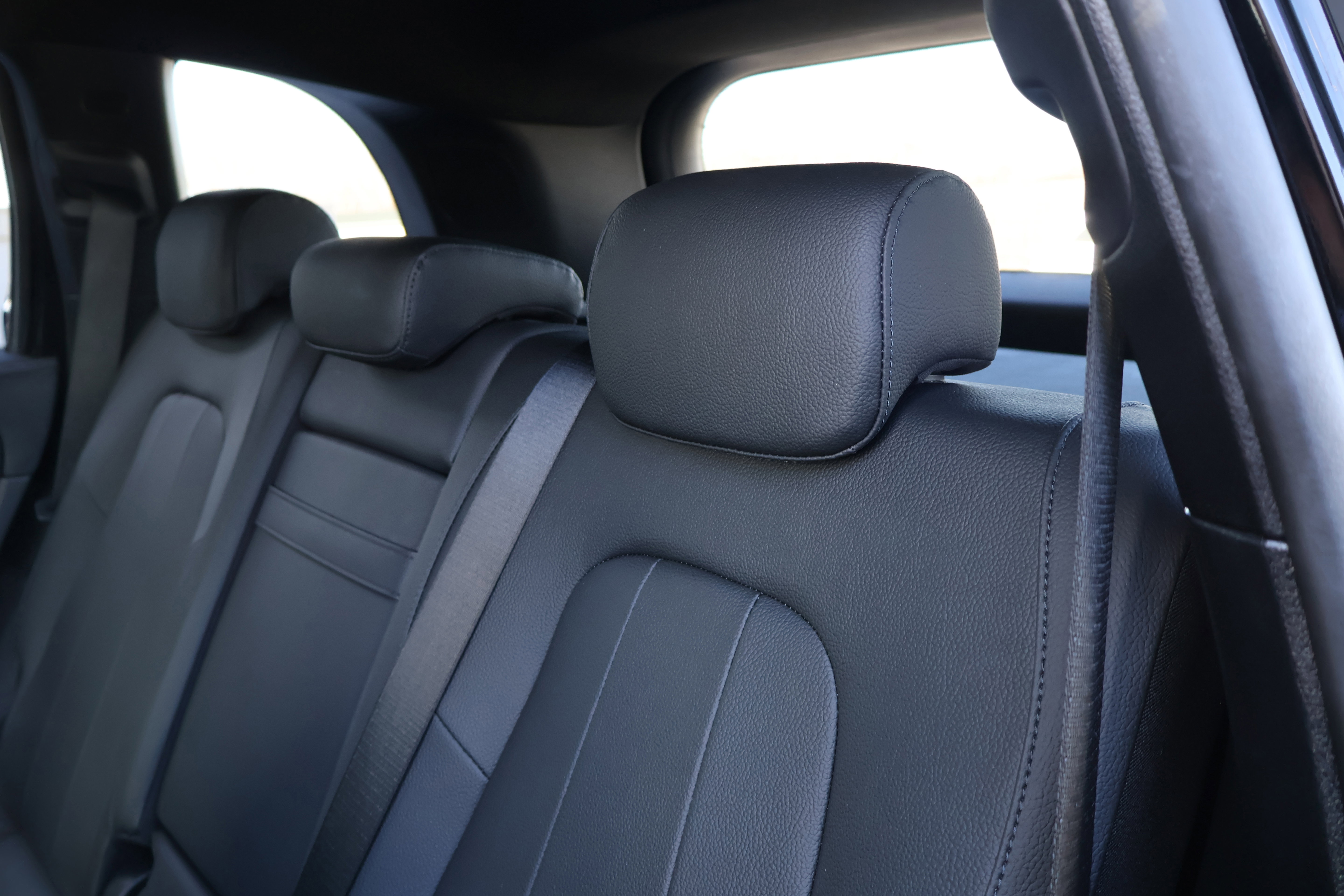 Certified 2024 Mercedes-Benz GLB 250 image 17