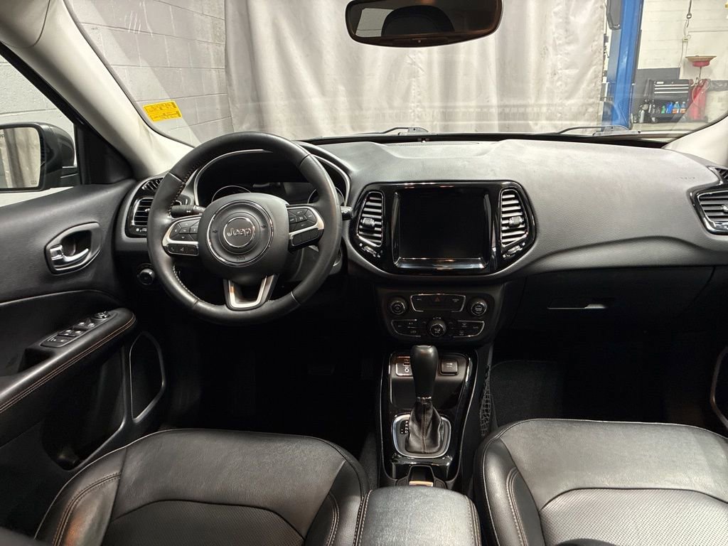 Used 2019 Jeep Compass Limited w/ Premium Lighting Group image 13