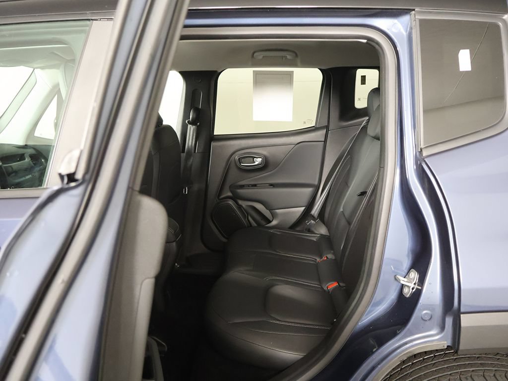 Used 2022 Jeep Renegade Limited AWD/4WD image 29