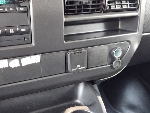 Used 2025 Chevrolet Express 2500 w/ Driver Convenience Package RWD image 22