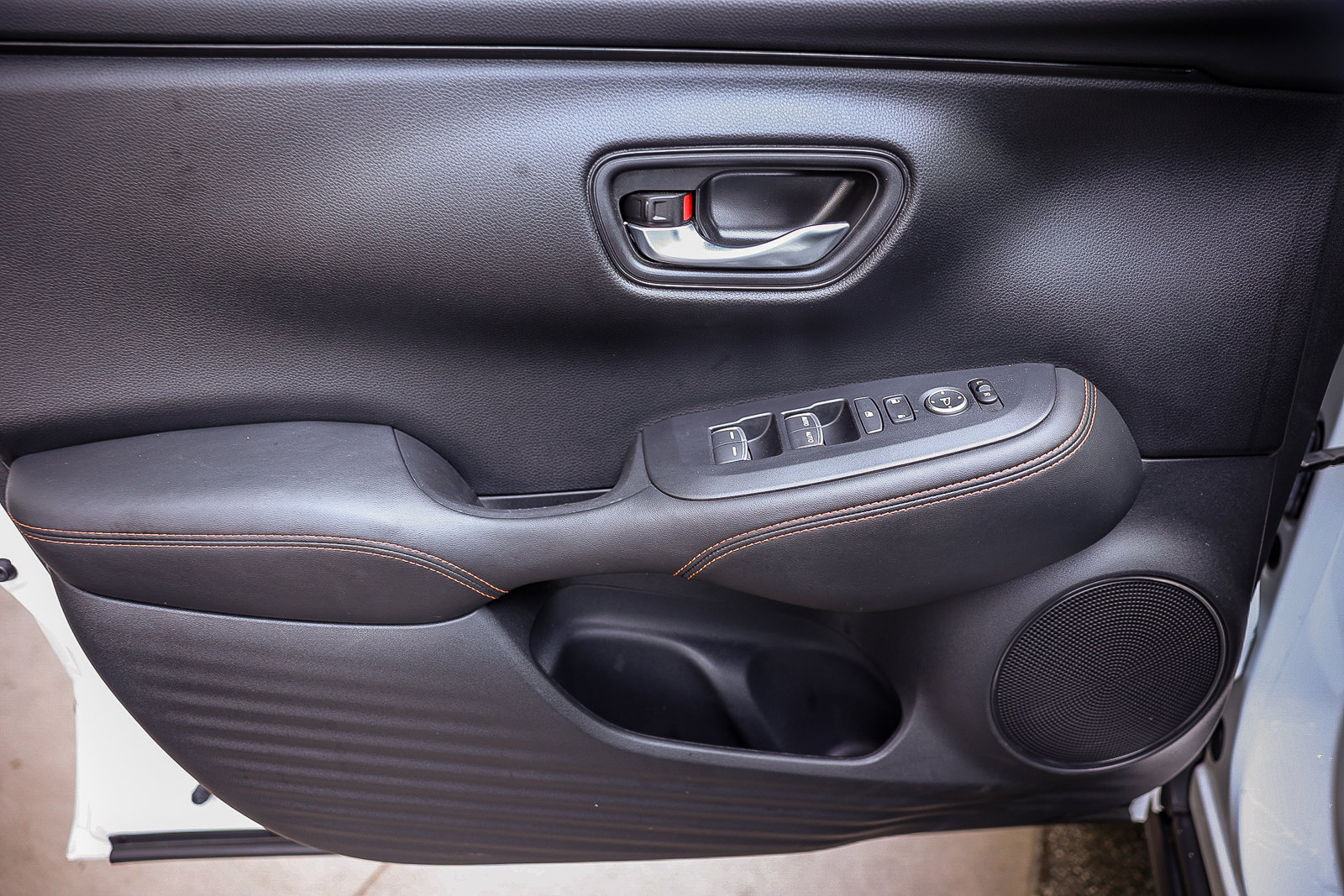 Certified 2024 Honda HR-V Sport image 26