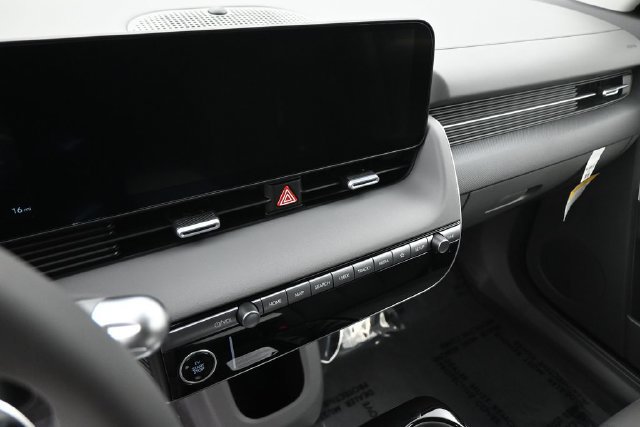 New 2027 Hyundai Ioniq 5 SEL RWD image 20