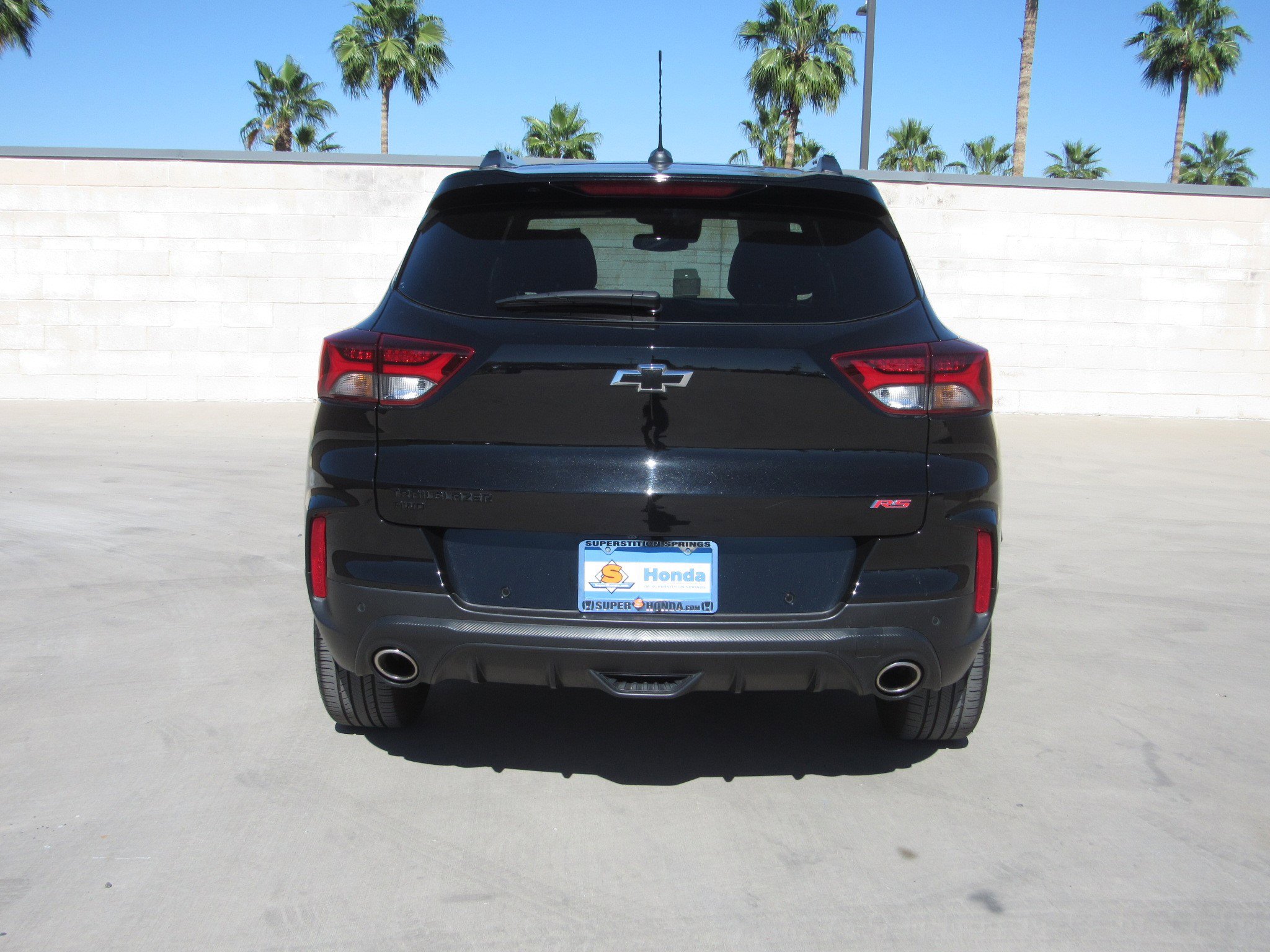Used 2023 Chevrolet TrailBlazer RS w/ Sun and Liftgate Package image 7