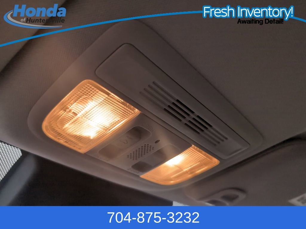 Used 2019 Honda Civic EX image 27