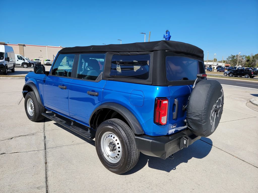 Used 2021 Ford Bronco 4-Door image 3