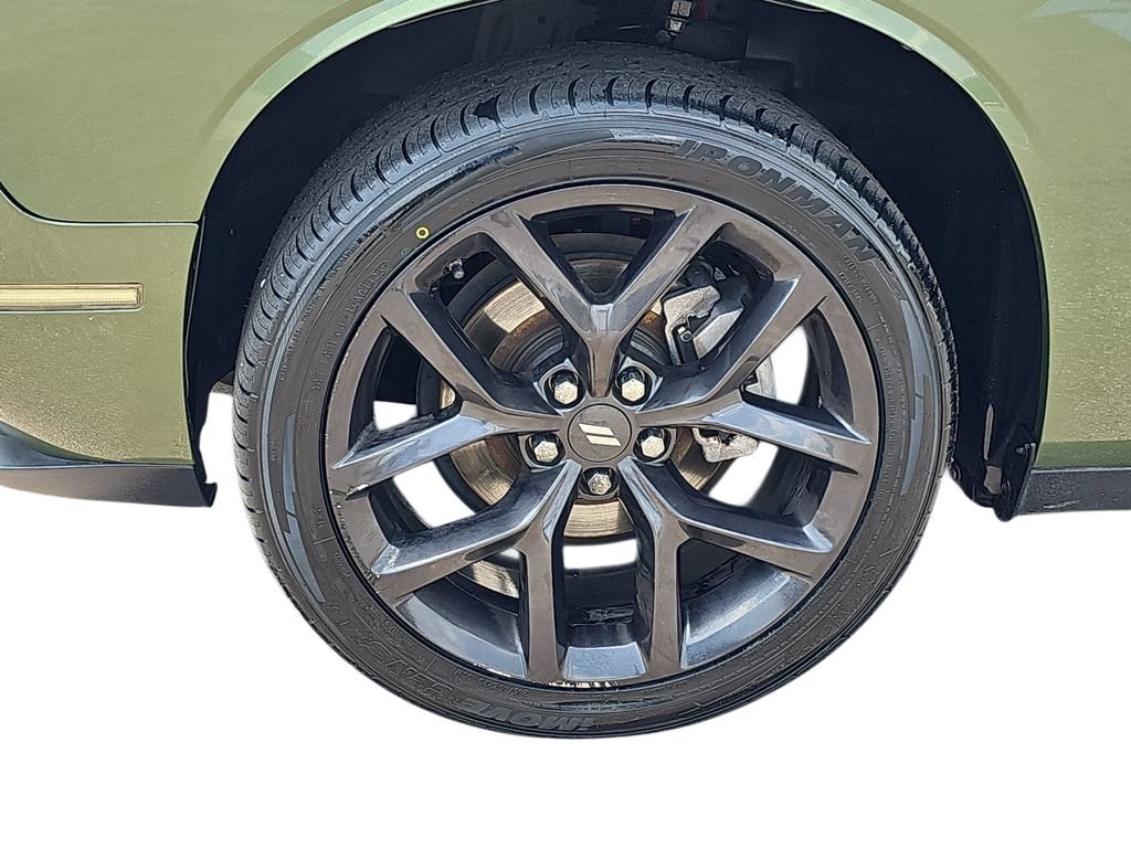 Used 2022 Dodge Challenger SXT w/ Blacktop Package RWD image 30