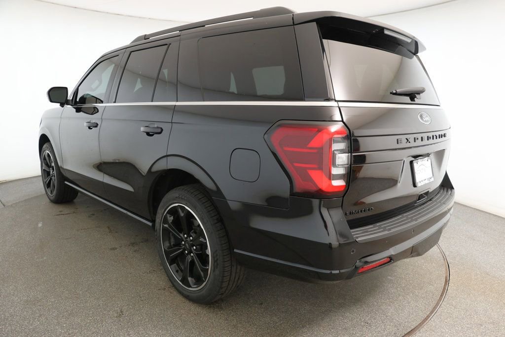 Used 2023 Ford Expedition Limited image 6