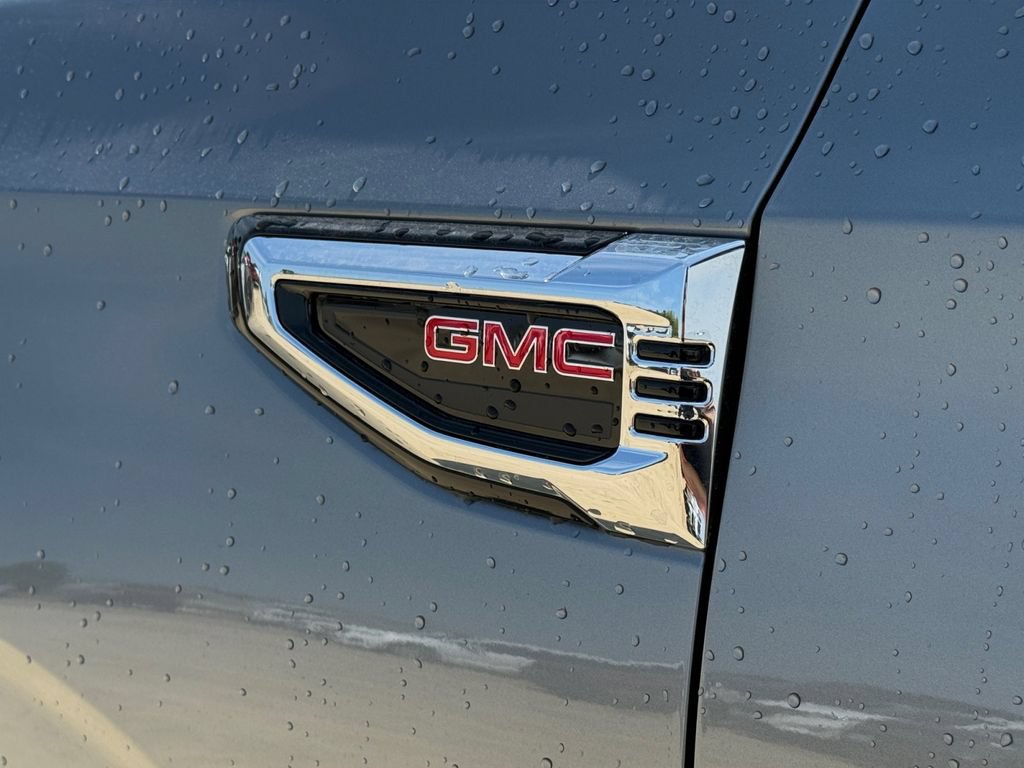 New 2026 GMC Yukon Elevation w/ LPO, Floor Liner Package AWD/4WD image 46