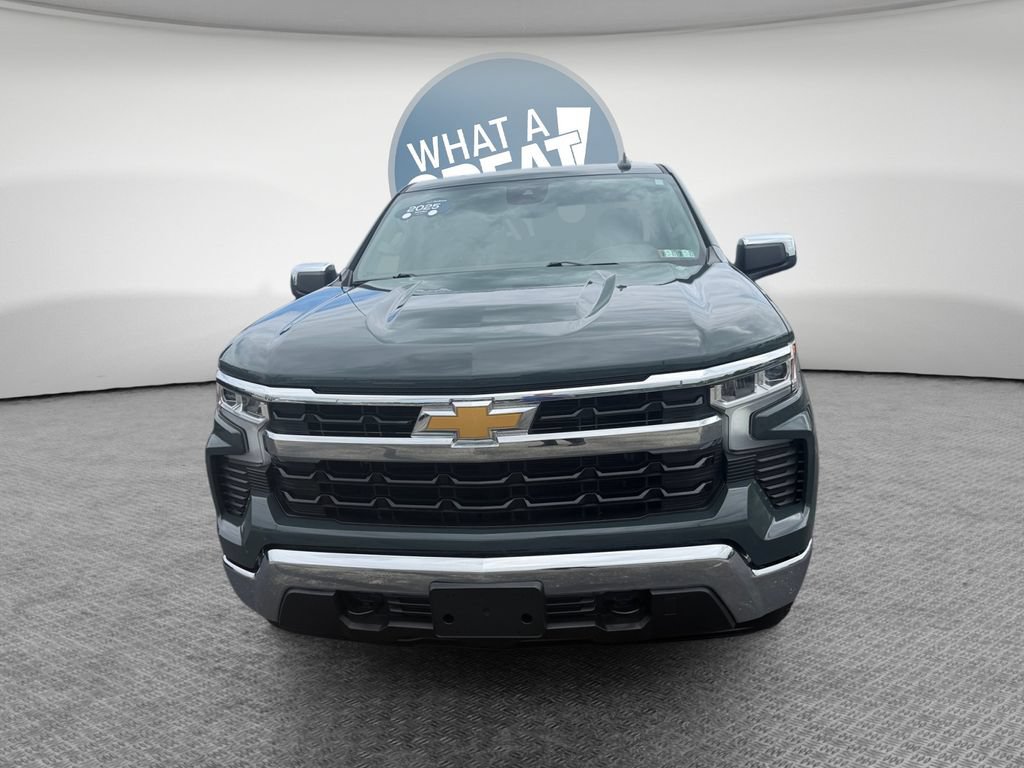 Certified 2025 Chevrolet Silverado 1500 LT AWD/4WD image 9